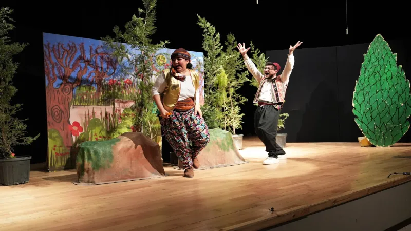 Ankara Keçiören’de ücretsiz tiyatro gösterimleri yoğun ilgi görüyor