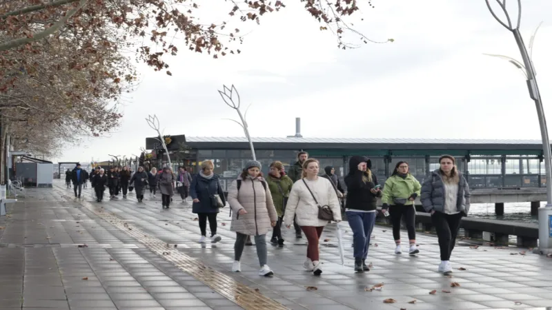 Kocaeli'de İzmitli kadınlar ‘Sağlıklı Yaşam Yürüyüşü’nde buluştu