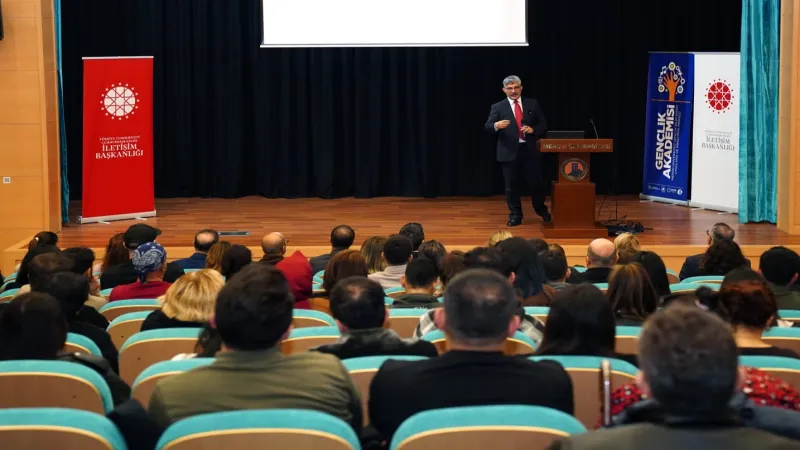 İletişim Başkanlığı Adana'dan medyaya yapay zekâ eğitimi