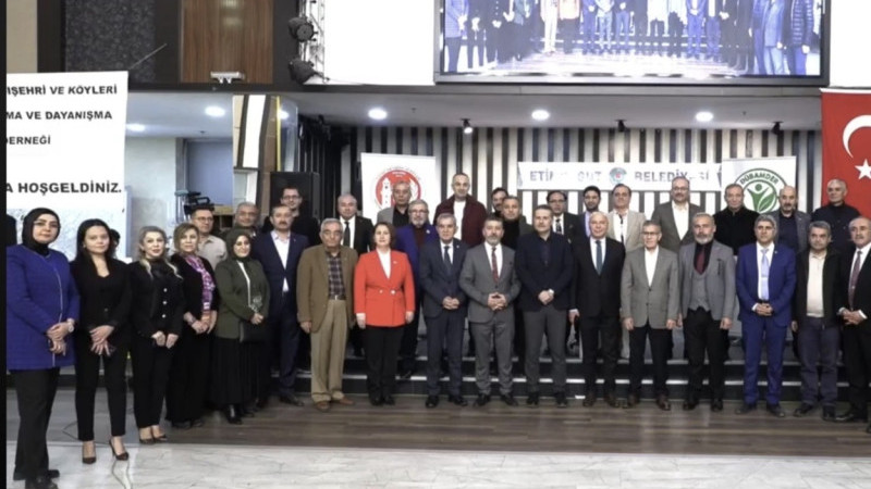 “Bağımlı Olma, Bağımsız Ol”  Etimesgut’ta Farkındalık Oluşturan İftar Programına Yoğun Katılım