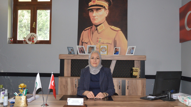 Aslı Çam’dan 18 Mart Çanakkale Zaferi Mesajı