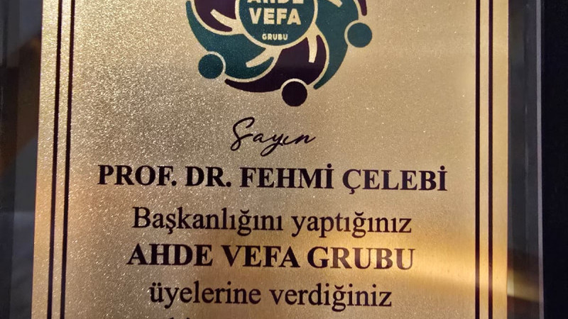 Ahde Vefa’da Bayrak değişimi başkanlık görevine Bedrettin Yaylalı seçildi