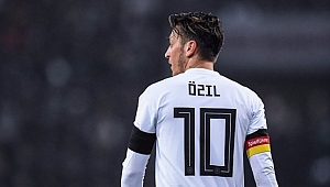 MESUT ÖZİL'İN ONURU?