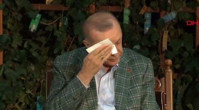 Son dakika... Kahramanmaraş'ta gençlerle buluştu! Cumhurbaşkanı Erdoğan'ı duygulandıran şiir