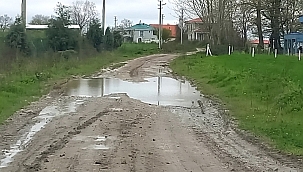 SAKARYA BÜYÜKŞEHİR BELEDİYESİ YOL ÇALIŞMALARIN'DA SINIFTA KALDI. Birçok alanda olduğu gibi. 