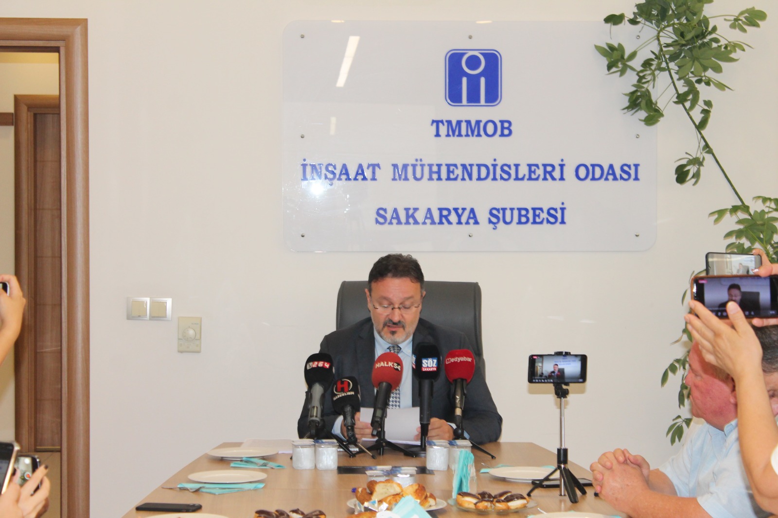 TMMOB İnşaat Mühendisleri Odası Sakarya Şube Yönetim Kurulu Başkanı Semih UÇAR'dan BASIN AÇIKLAMASI