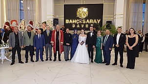 Aysu ve Metin çiftinin mutlu günü Bahçesaray Davet'te kutlandı