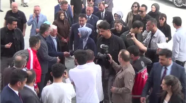 Bakan Göktaş, Kütahya’da çeşitli temaslarda bulundu