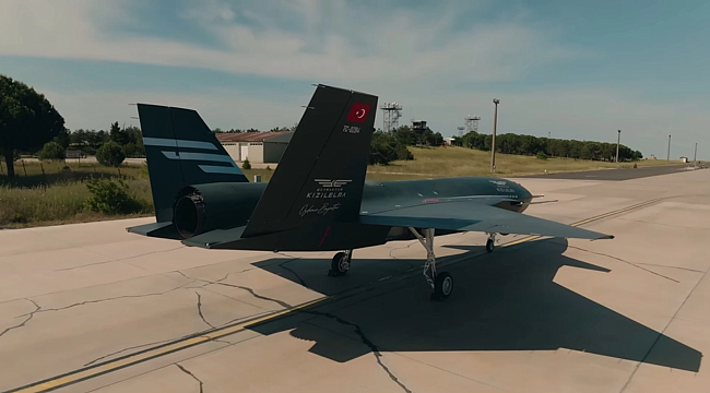 Bayraktar Kızılelma’nın yeni prototipi uçuş testinden geçti