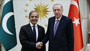 Cumhurbaşkanı Erdoğan Pakistan Başbakanıyla telefonda görüştü