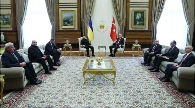 Cumhurbaşkanı Erdoğan, Ukrayna Devlet Başkanı Zelenskiy ile bir araya geldi