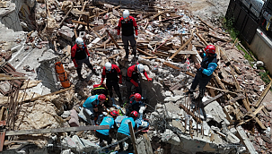 Kocaeli'deki deprem tatbikatı gerçeği aratmadı