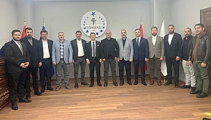 TÜMSİAD Sakarya Şubesi'nin yeni başkanı Naim Yener oldu; İş dünyasının birlik ve gelişim mesajı: "Birlikte başaracağız"