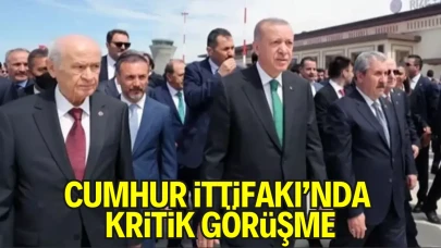 Cumhurbaşkanı Erdoğan’dan Sürpriz Liderler Zirvesi: Cumhur İttifakı’nda Yeni Dönem Sinyali