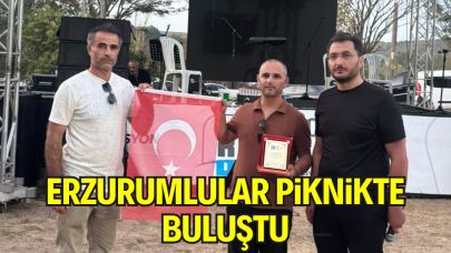 Erzurumlular Piknikte Buluştu, Süleyman Balkan’a Teşekkür Plaketi