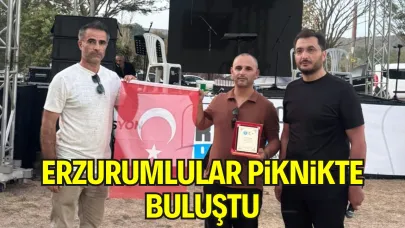 Erzurumlular Piknikte Buluştu, Süleyman Balkan’a Teşekkür Plaketi
