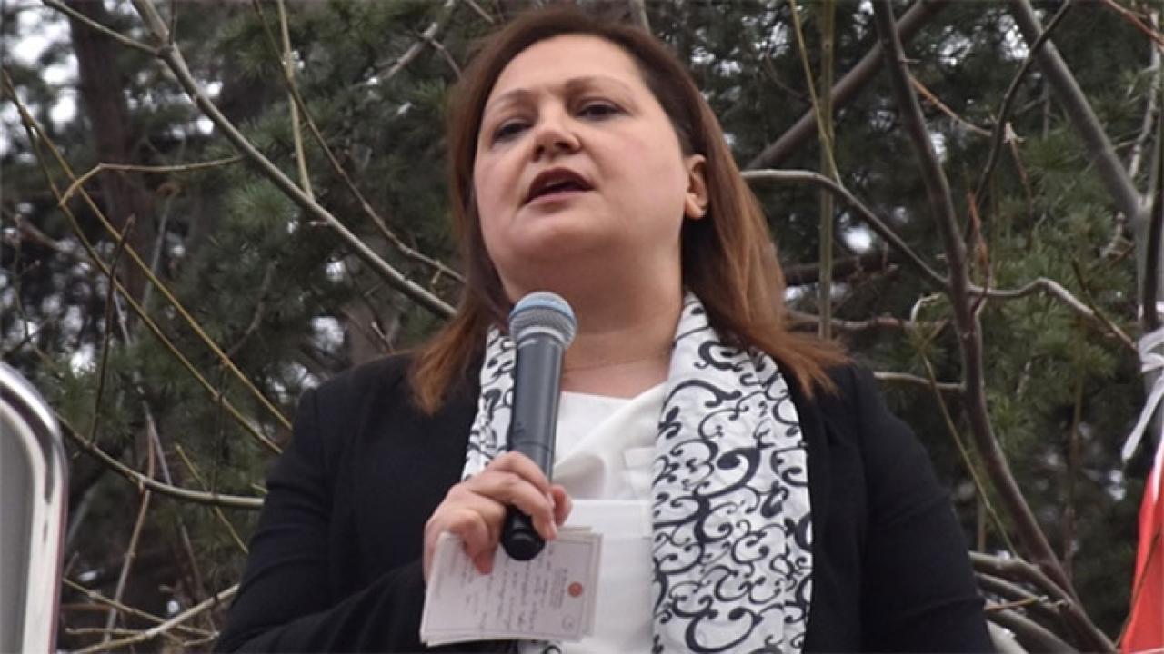 Afyon İddiası: Burcu Köksal “Hiçbir Yere Gitmiyorum”