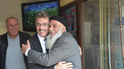 BAŞKAN ŞENOL DİNÇ, ERENLER’İN HER NOKTASINDA VATANDAŞLARLA BULUŞUYOR