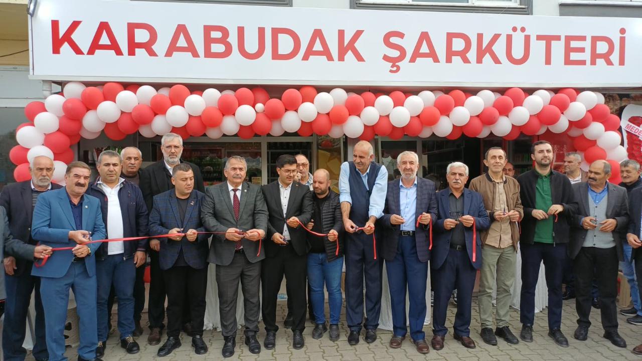 Karabudak Şarküteri Arifiye’de açıldı; Başkan Karakullukçu’dan mesaj
