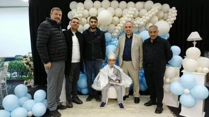 Cemil ve Nurşen Vuraloğlu ailesinin mutlu günü