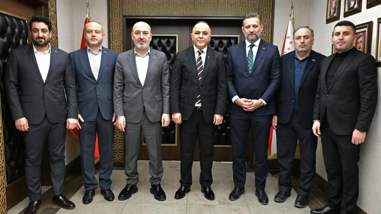 MÜSİAD Sakarya’dan İl Emniyet Müdürü Mehmet Ömür Saka’ya ziyaret