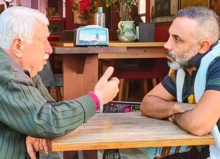 Bir Usta Daha Sahneden Ayrıldı: Ahmet Gülhan Vefat Etti