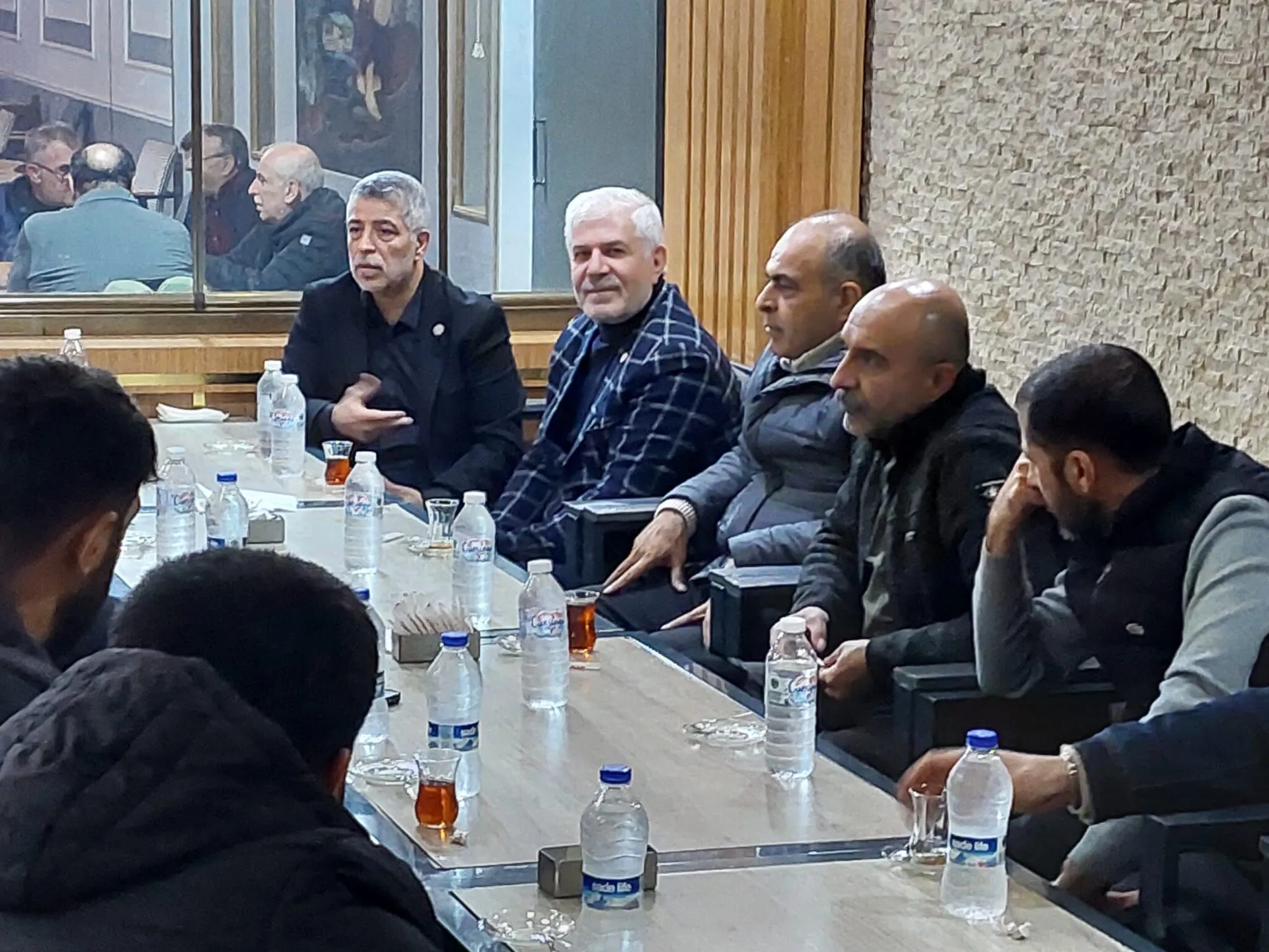 Yeni Yüzyıl Partisi Genel Başkanı Arslan Diyarbakır’da Vatandaşların Sorunlarını Dinledi