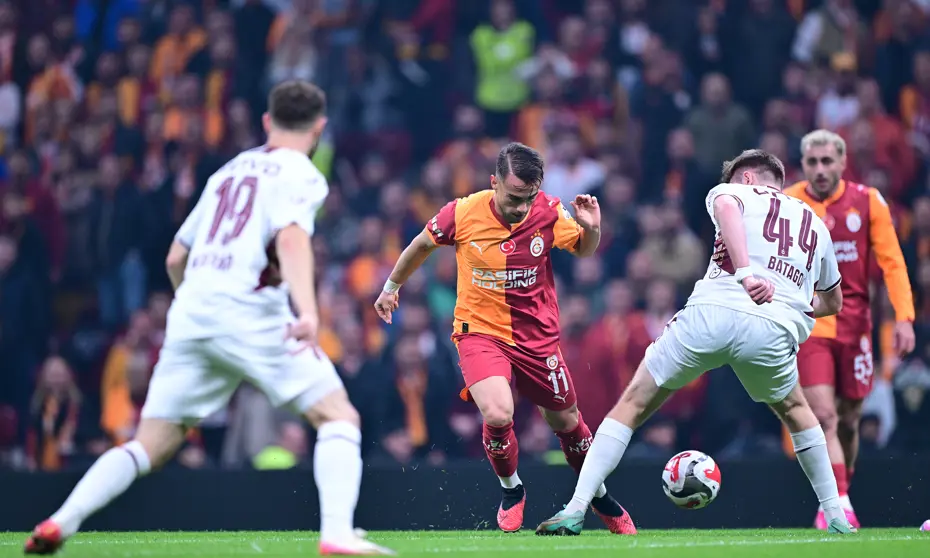 Galatasaray ile Trabzonspor golsüz berabere kaldı