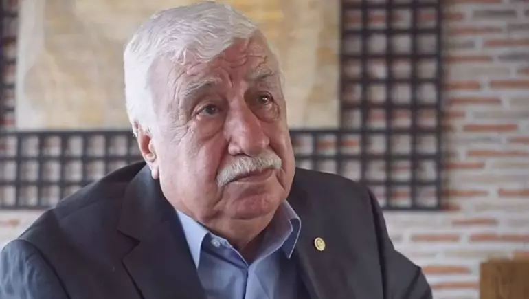 Bir Usta Daha Sahneden Ayrıldı: Ahmet Gülhan Vefat Etti